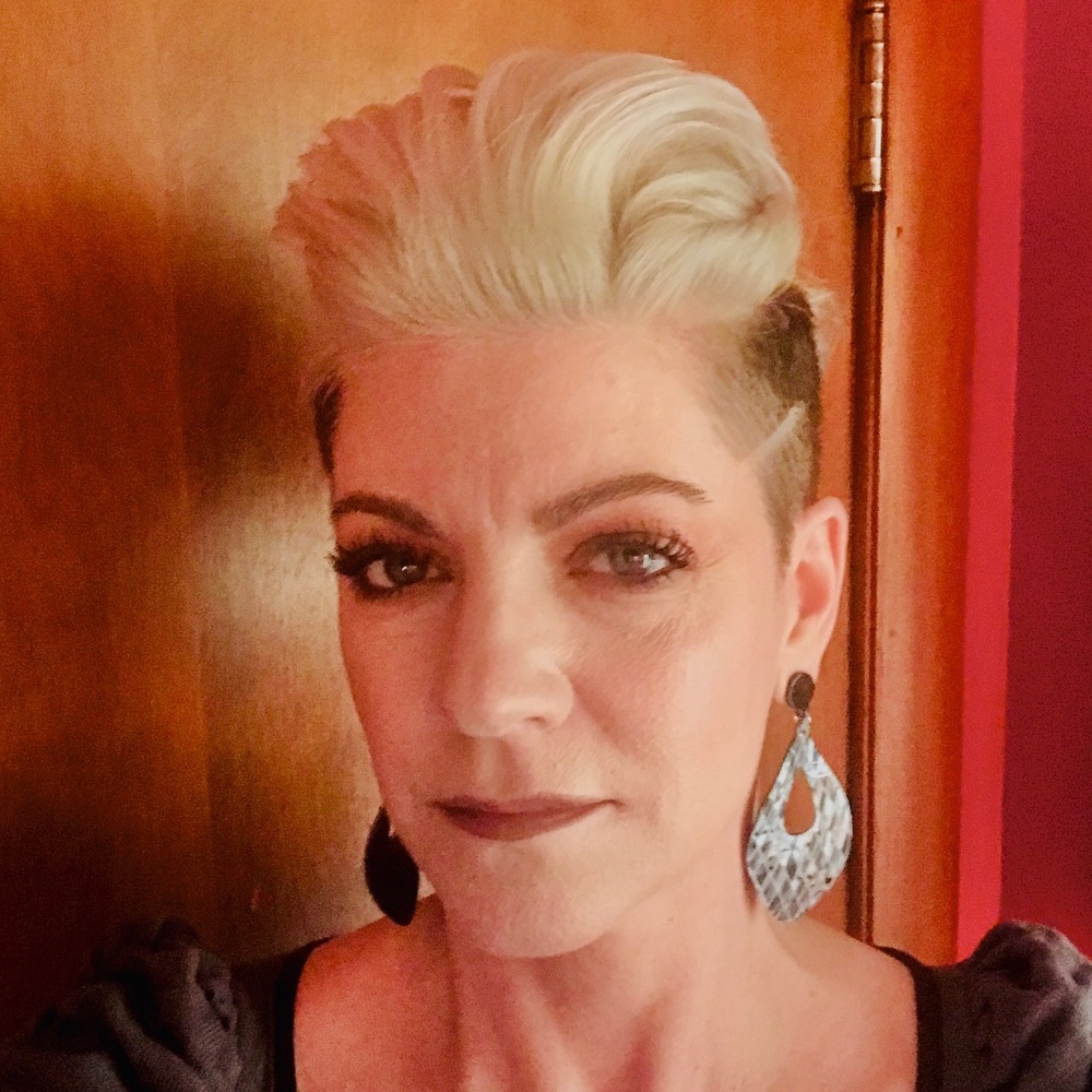 Meet your Posher, Melissa